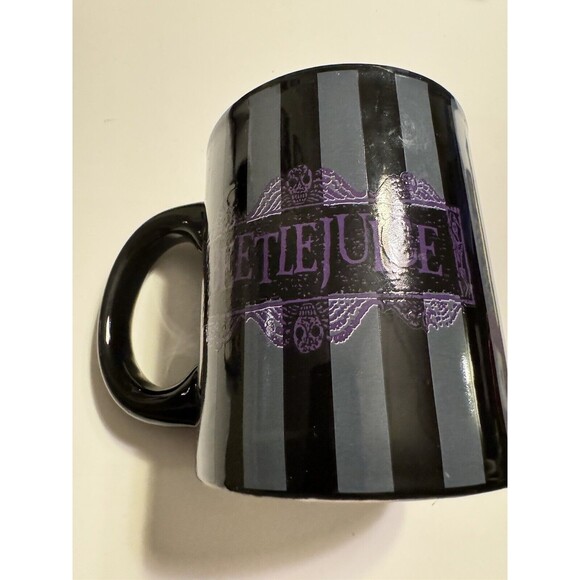 Nice Beetlejuice I Am Utterly Alone LYDIA Coffee Mug MINTY Extra Large - Picture 4 of 7